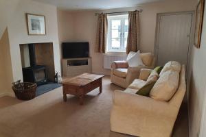 Renovated cosy cottage within Cranborne Chase