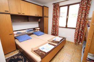 Quadruple Room room in Quadruple Room Povljana 6476b