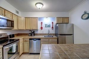 Two-Bedroom Apartment room in The Codfather condo