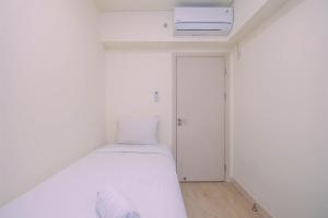 Comfort and Strategic 3BR Meikarta Apartment By Travelio