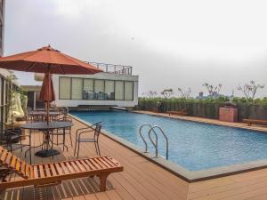 Cozy Studio with Bunk Bed at Dave Apartment near UI By Travelio