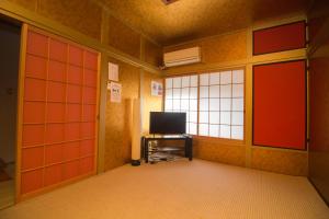 YG Tengachaya Higashi