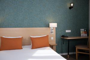Hotels Hotel Continental : photos des chambres