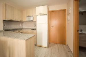 APCOSTAS Los Iris - familiar