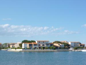 Holiday Home Marina 1
