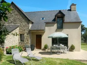 Holiday Home Le Petit Maître by Interhome - Lanhélin