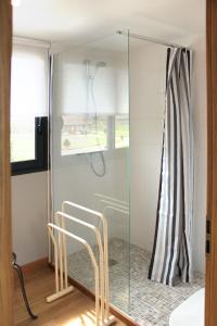 Maisons de vacances Holiday Home L'Etang - CRB402 by Interhome : photos des chambres