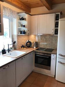 CHALUPA NA VYHLÍDCE