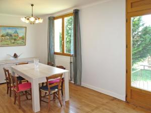 Maisons de vacances Holiday Home Freyssignes - CBA200 by Interhome : photos des chambres