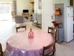 Maisons de vacances Holiday Home Pasture - LBQ401 by Interhome : photos des chambres