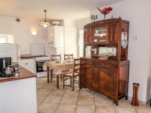 Holiday Home Ty Breiz by Interhome