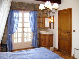 Maisons de vacances Holiday Home Pascaire - FOC150 by Interhome : photos des chambres