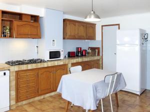 Maisons de vacances Holiday Home de l'Adrech - FEN150 by Interhome : photos des chambres