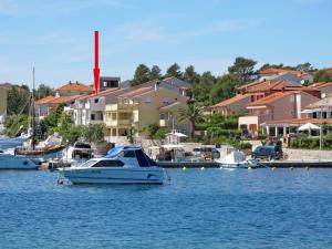 Apartment Ana-2 by Interhome