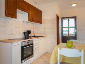 Apartment Rosić by Interhome