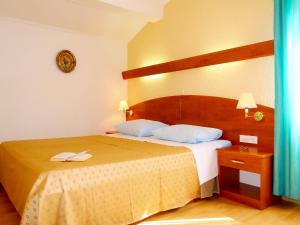 Apartment Ana-3 by Interhome