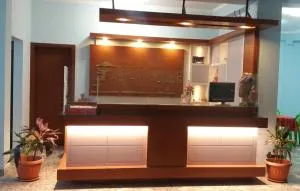 Asian House - Уюни