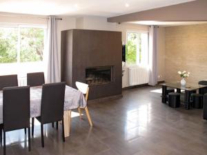 Maisons de vacances Holiday Home L'Yeuse - BEF160 by Interhome : photos des chambres