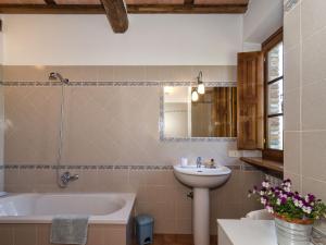 Holiday Home Renata by Interhome