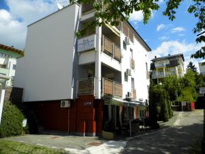 4 star apartement Apartments and Rooms Trsje Zagreb Horvaatia