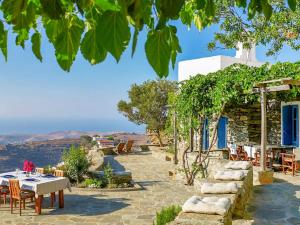 Studio Ioulis Junior Suite Kea Greece