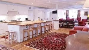 East End House - Westley