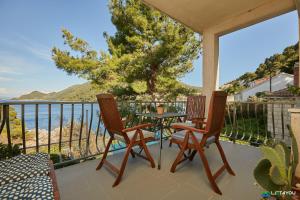 Mljet 4 You - seafront apartment