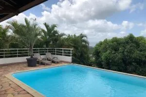 Villa Ti'Kemy avec piscine au sel - Chambort