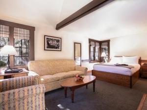 UCLA Lake Arrowhead Lodge