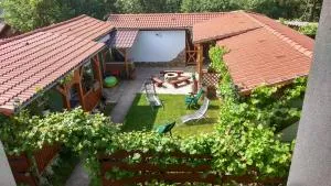 Relax Nyaralóudvar - Bekölce