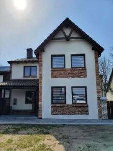 MTK Pokoje i Apartamenty - 斯莫尔德兹诺