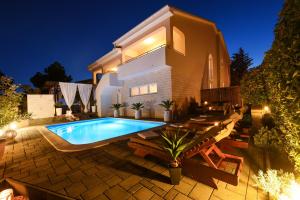 Villa with Sea View room in Villa with pool Belissima