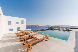 Bohemian Blue Villa - 6 BDRM - beach in 200m - MG Villas Myconos Greece