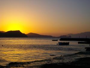 Captain's Boathouse, Klima Beach Milos Greece