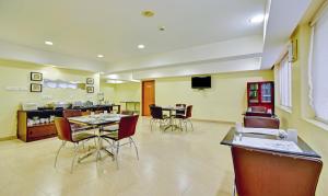 Treebo Vapr Guindy Ekkatuthangal
