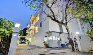 Treebo Vapr Guindy Ekkatuthangal