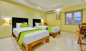 Treebo Vapr Guindy Ekkatuthangal