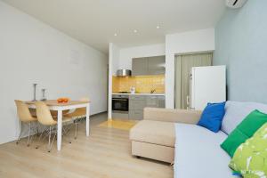 Mljet 2 You - seafront apartment 2+2