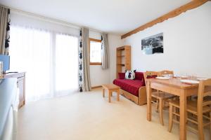 Les Balcons PROCHE PARC NATIONAL VANOISE appartements 2 pieces 6 pers MONTAGNE SUPERIEUR : photos des chambres