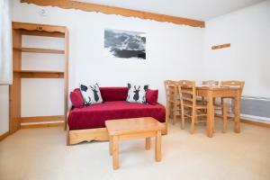 Les Balcons PROCHE PARC NATIONAL VANOISE appartements 2 pieces 6 pers MONTAGNE SUPERIEUR : photos des chambres