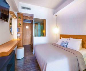 Suite with Mountain View room in Petra Mare