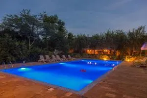 Airport Planet Lodge - Kingori