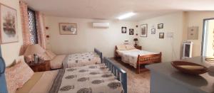 VILLA SANDRIN-Near White Town and Beach