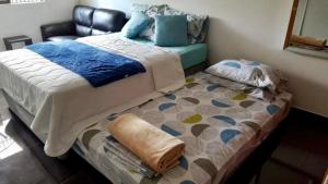 apartaestudio gran ubicacion y aire acondicionado