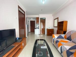 Simply Homey 2BR Apartment at Gateway Pasteur By Travelio