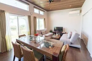 BEVERLY HILLS VILLA Miyakojima Resort - Bora