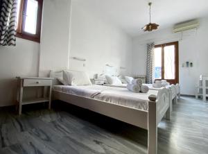 Studio with Terrace room in Helliniko Studios