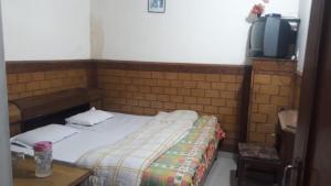 Suri Hotel - Rudraprayag