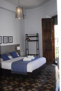 La Perla Granada Suites