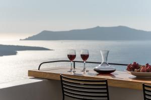 Porto Fira Suites Santorini Greece